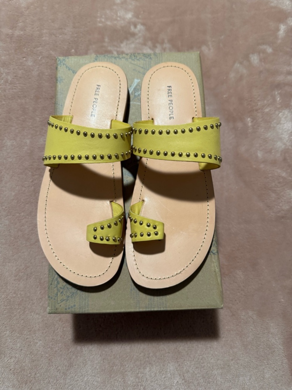 NEW IN BOX Free People Amelie Tiny Stud Leather Sandal, Yellow, Size 8